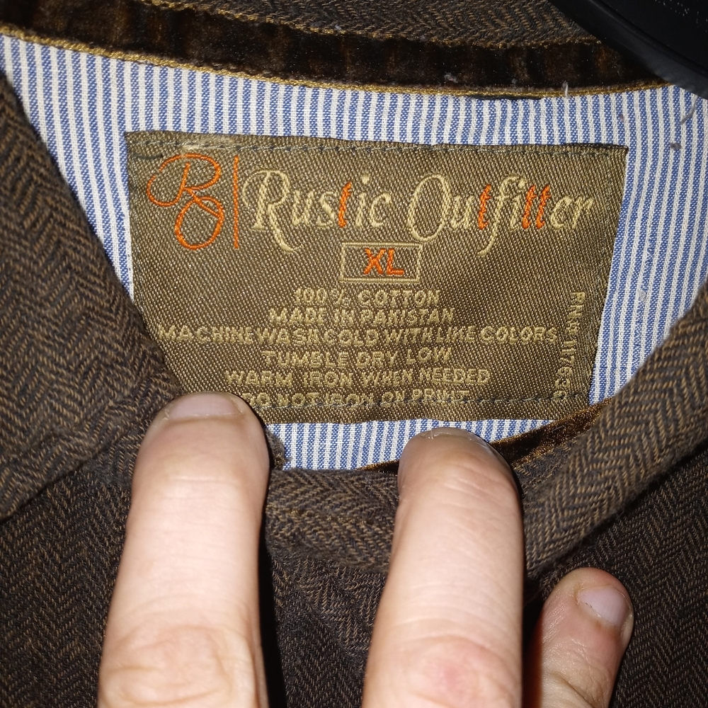 Rustic outfitters brand new never worn